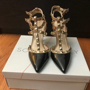 Sole Society Tiia Studded T-Strap Dress Pumps Black Patent Nude US 6.5 M